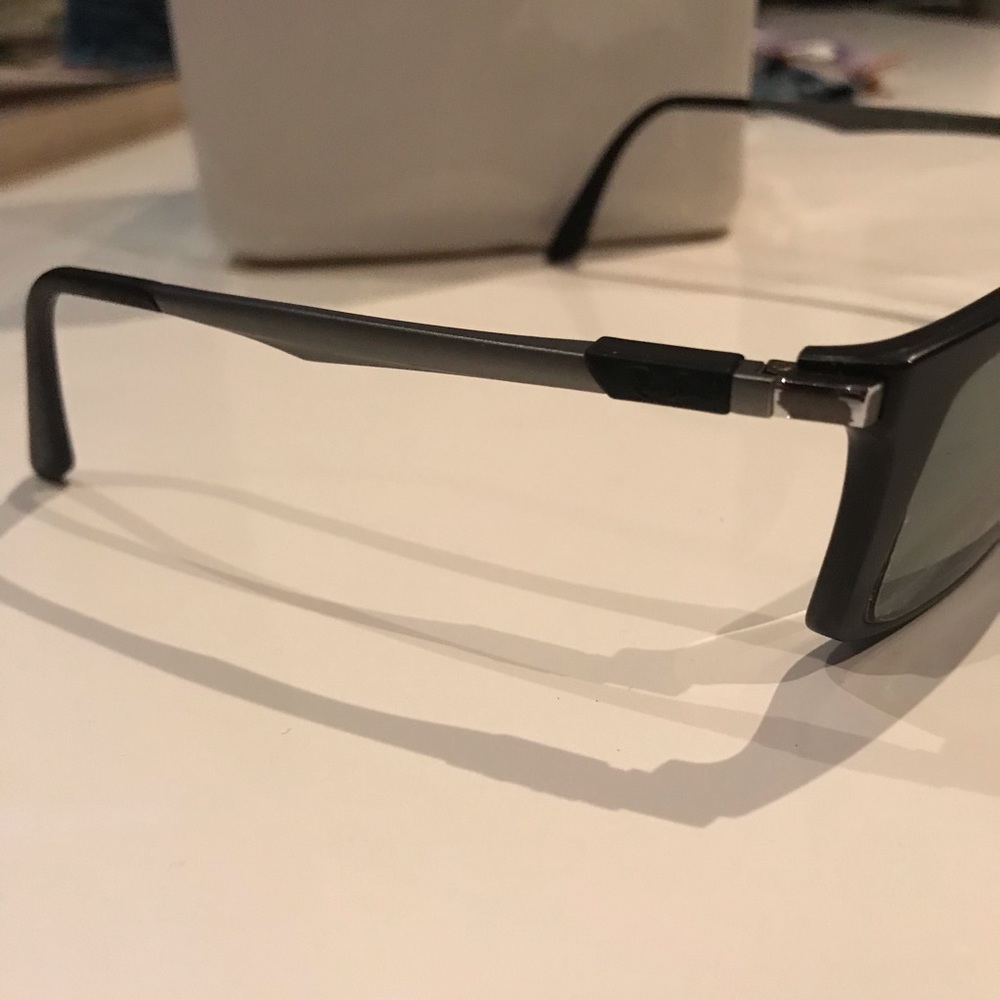 USED Ray Ban 4214 - Picture 10 of 15